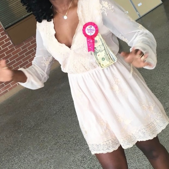 Lace Grace Mini Dress - Picture 1 of 3